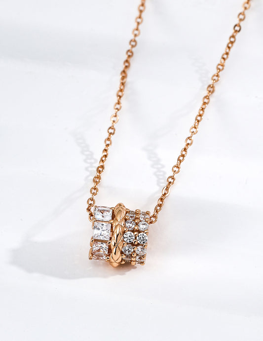 Lucky Sparkle Pendant Necklace