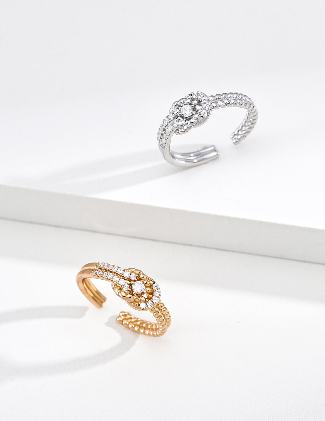 Pavé Knot Ring