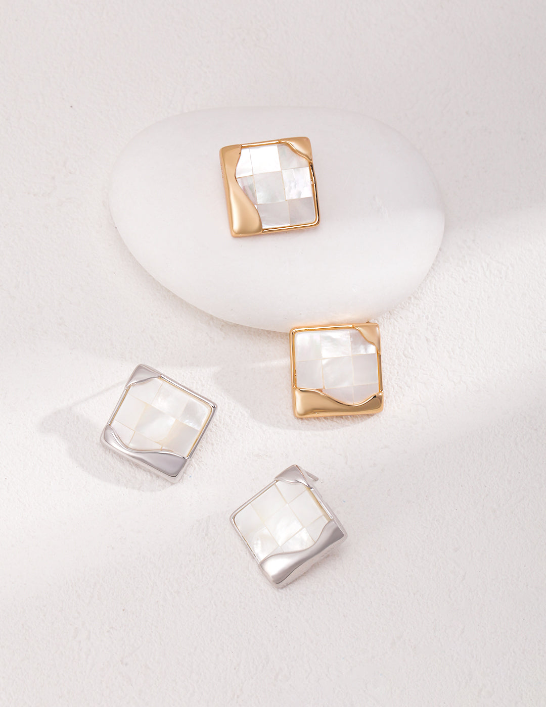 Vintage Square Shell Stud Earrings