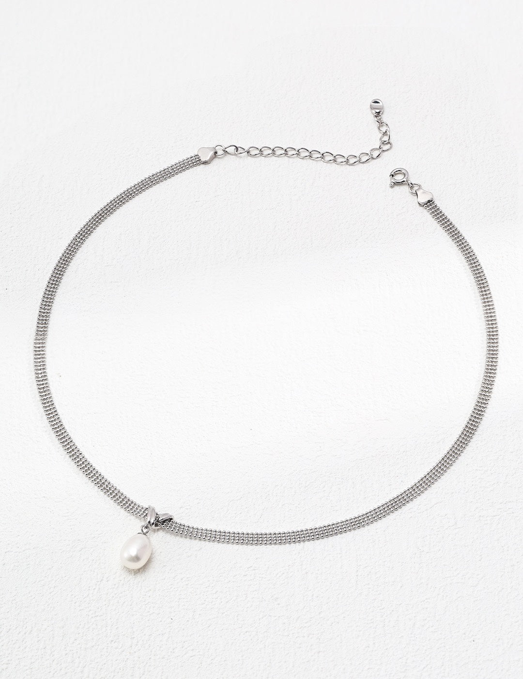 Minimal Pearl Drop Chain Necklace