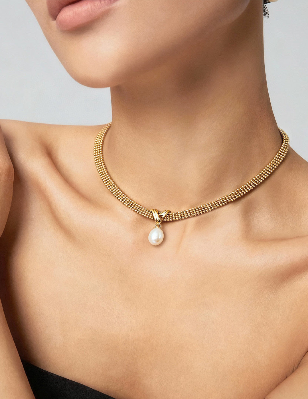 Minimal Pearl Drop Chain Necklace