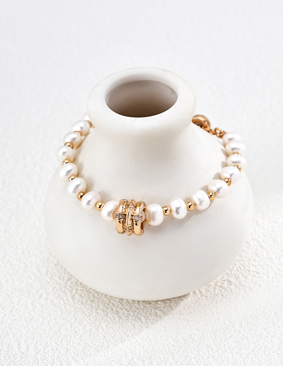 Vintage Gold Pearl Lucky Bracelet
