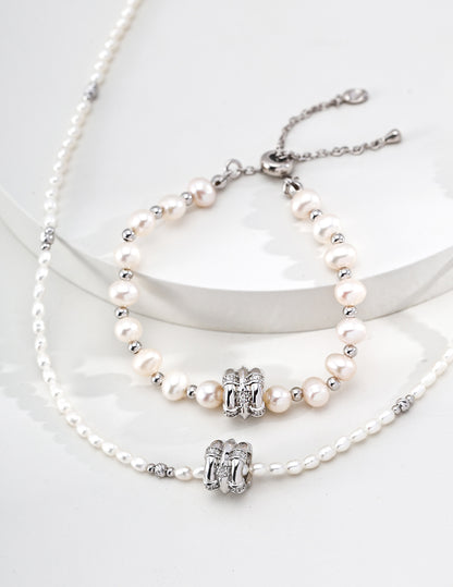 Vintage Gold Pearl Lucky Bracelet