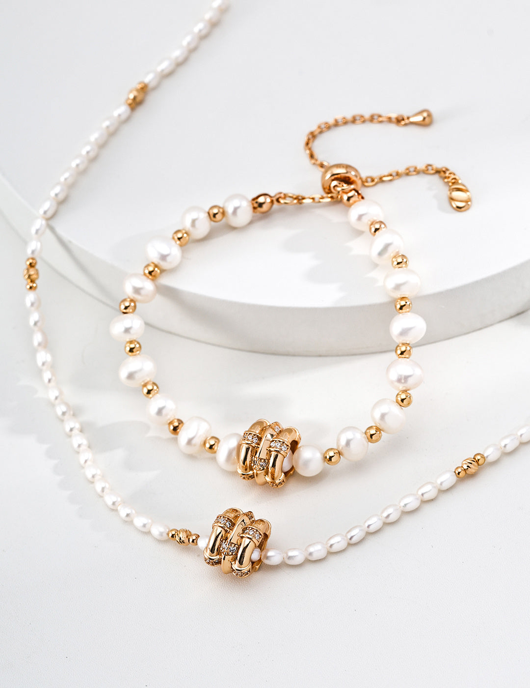 Vintage Gold Pearl Lucky Bracelet
