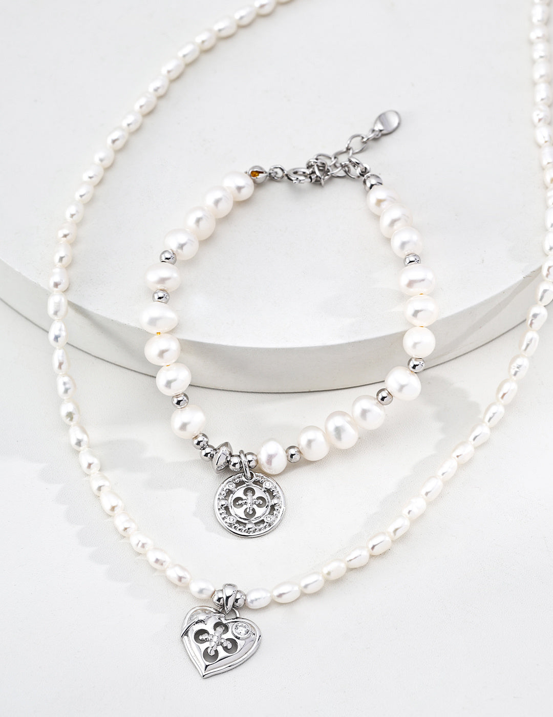 Luna Pearl Charm Bracelet