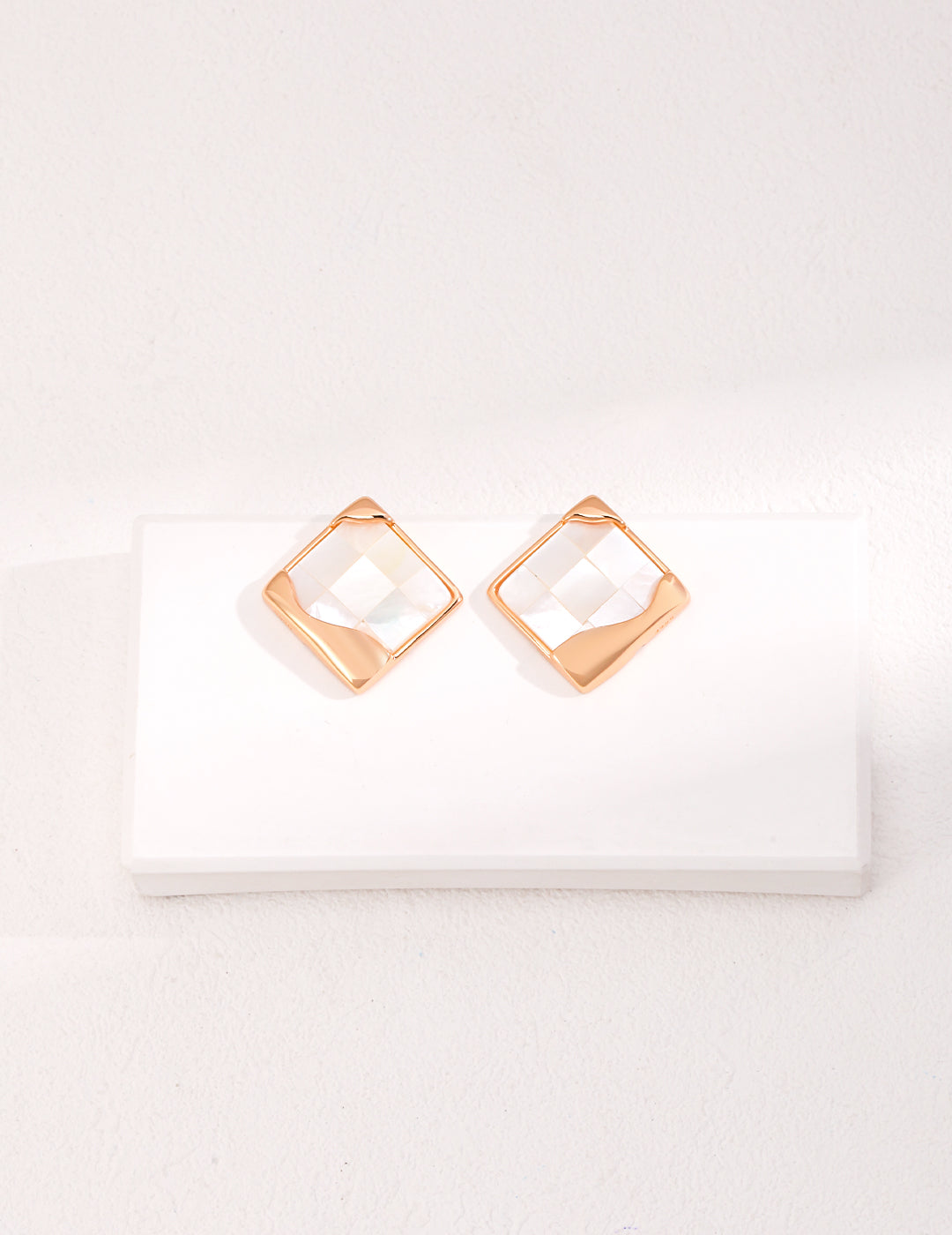Vintage Square Shell Stud Earrings