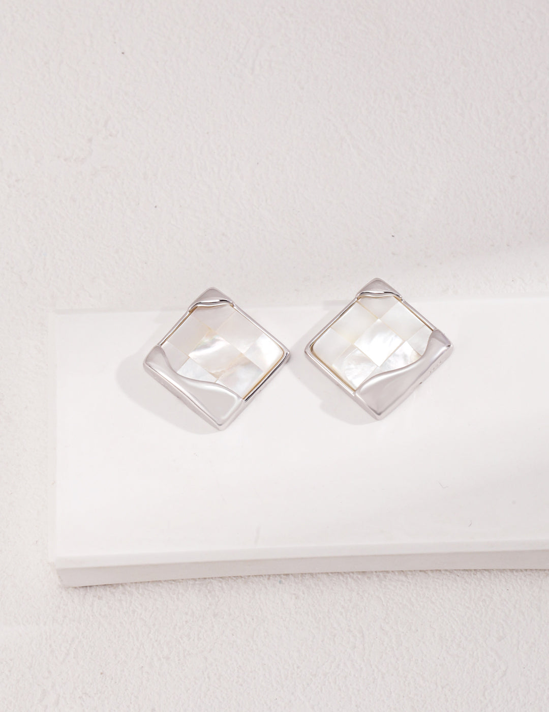 Vintage Square Shell Stud Earrings