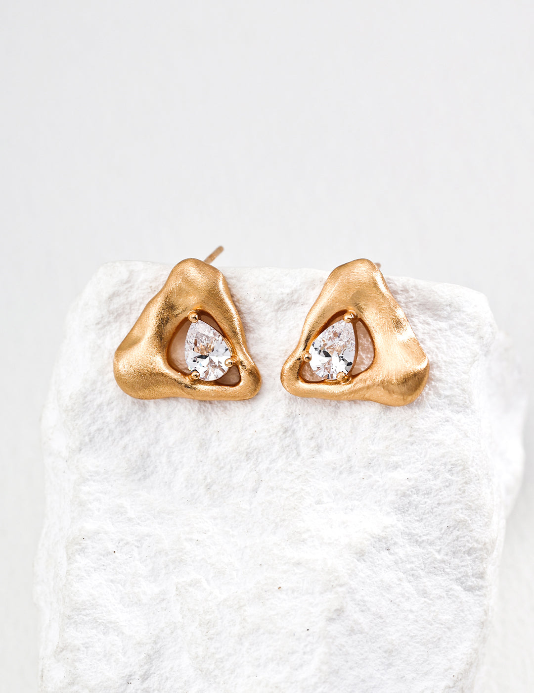 Vintage Triangle Zircon Stud Earrings