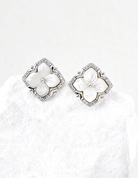 Vintage Clover Mother of Pearl Stud Earrings